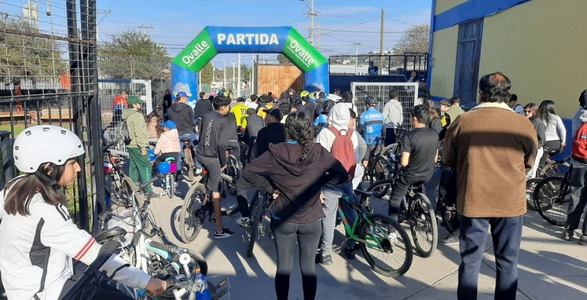 Inicia el Aniversario del Colegio Santa María Eufrasia con una Cicletada Familiar